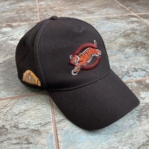Reference Rare Cincinnati Bengals And Reds Rengals Collaboration Snap Back Hat